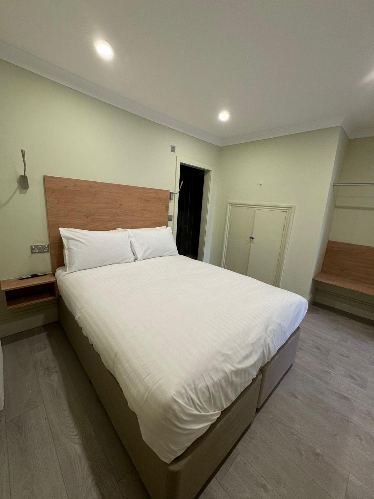 Marldon Olympia Hotel London Exterior photo