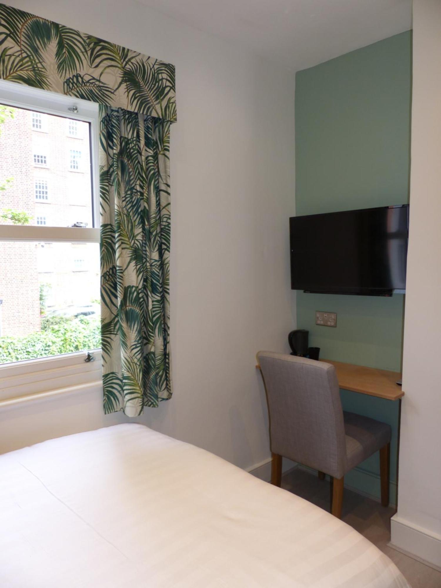 Marldon Olympia Hotel London Exterior photo